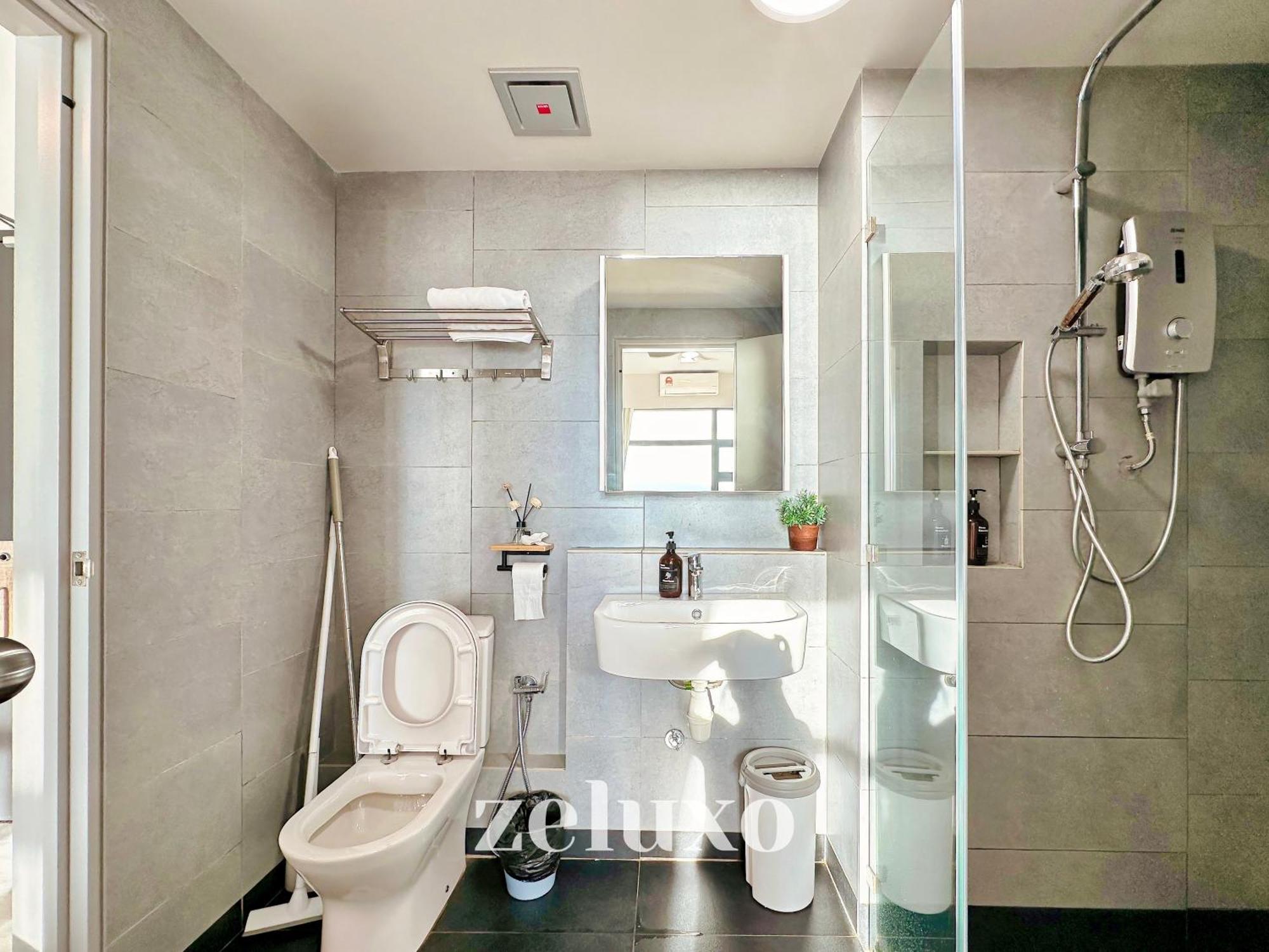 #5 Jesselton Quay City Pads Seaview By Zeluxo Kota Kinabalu Exterior photo
